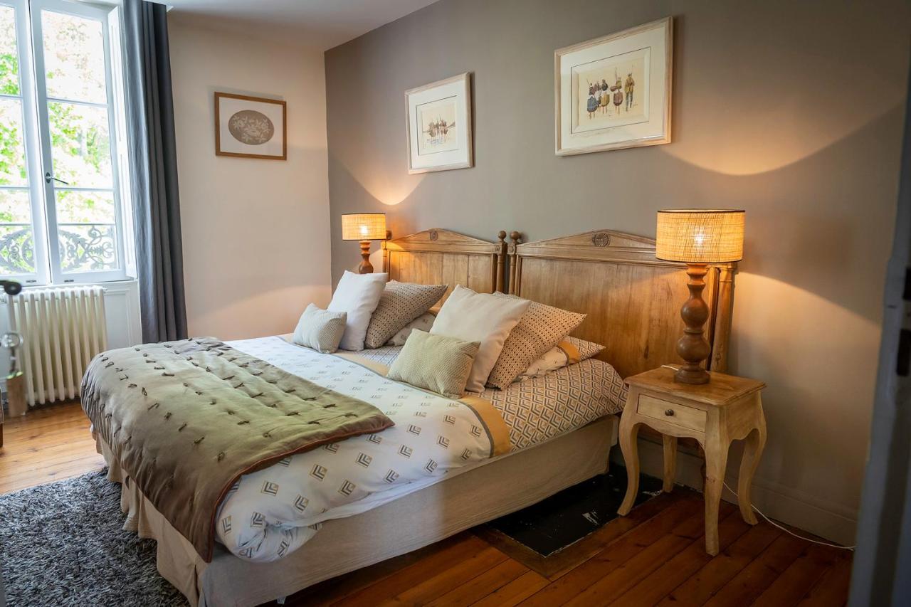 Le Petit Matin Bed and Breakfast Μπαγιέ Εξωτερικό φωτογραφία